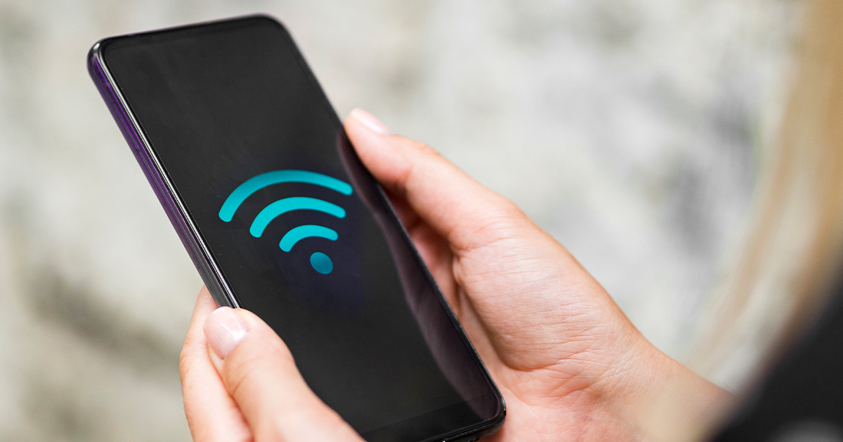 Jak włączyć rozmowy przez Wi-Fi w iOS